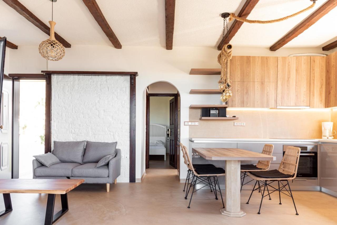 Alkis House By Aegiankazarte Apartment Kapotidhes Exterior foto